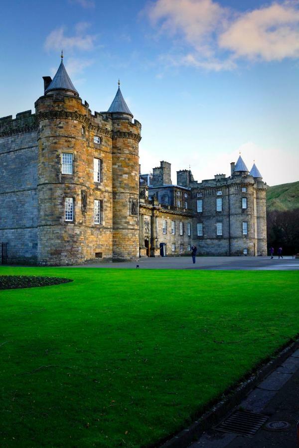 Stylish Apartment Near Royal Mile Edinburgh Exterior foto